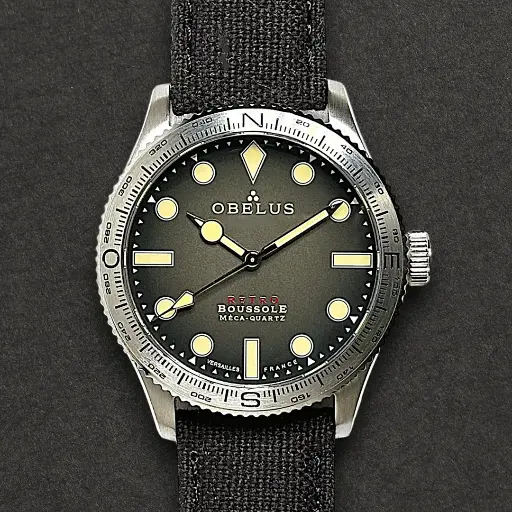 [ST.62X.007] Boussole "The Dark Land" 